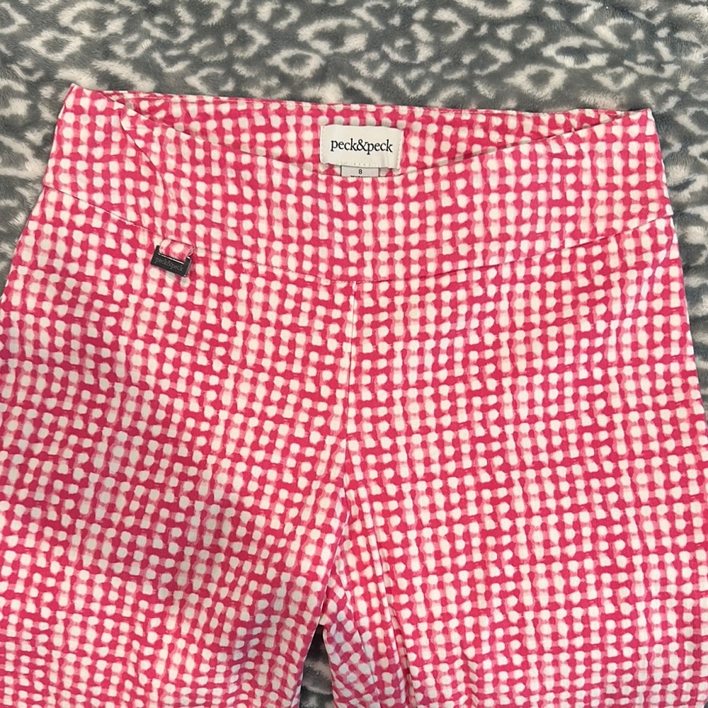 Peck & Peck Pink Women's Stretchy, Classy Capri Pants